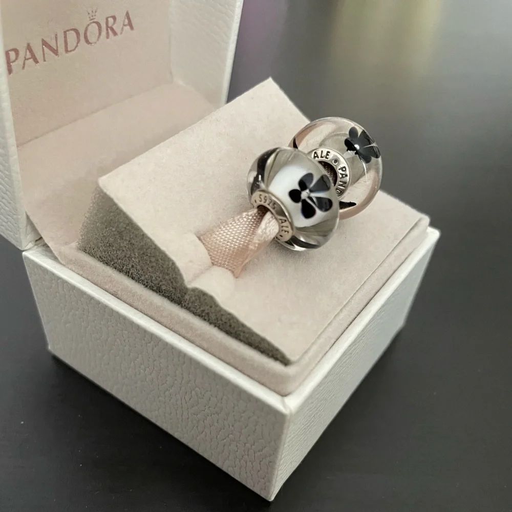 Pandora Black Blossom Murano Charms